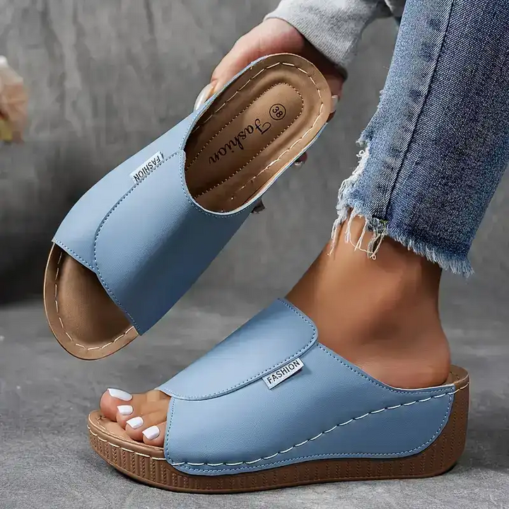 Comfortable sandals with arch support