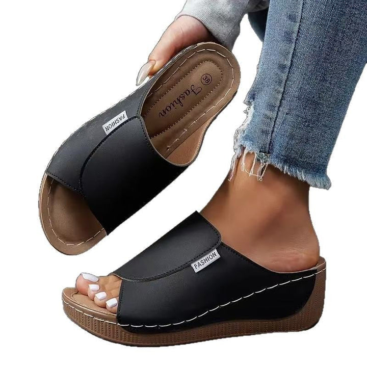 Comfortable sandals with arch support