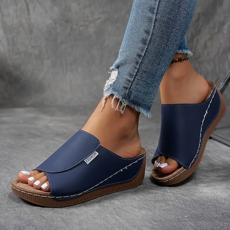 Comfortable sandals with arch support